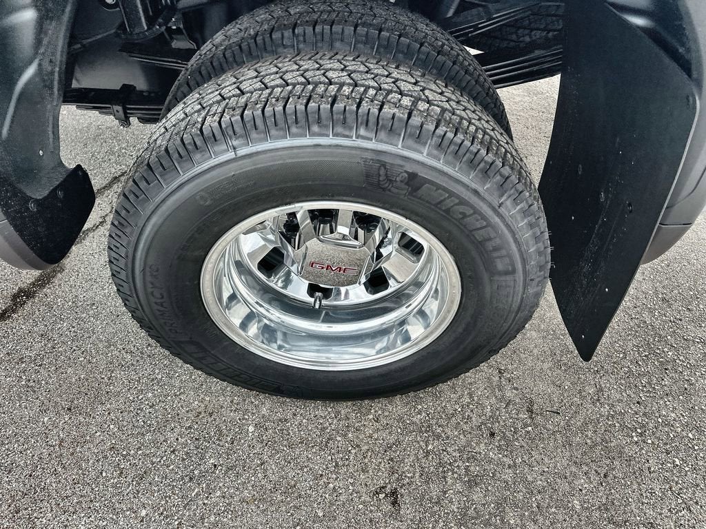 2026 GMC Sierra 3500 HD SLE DRW