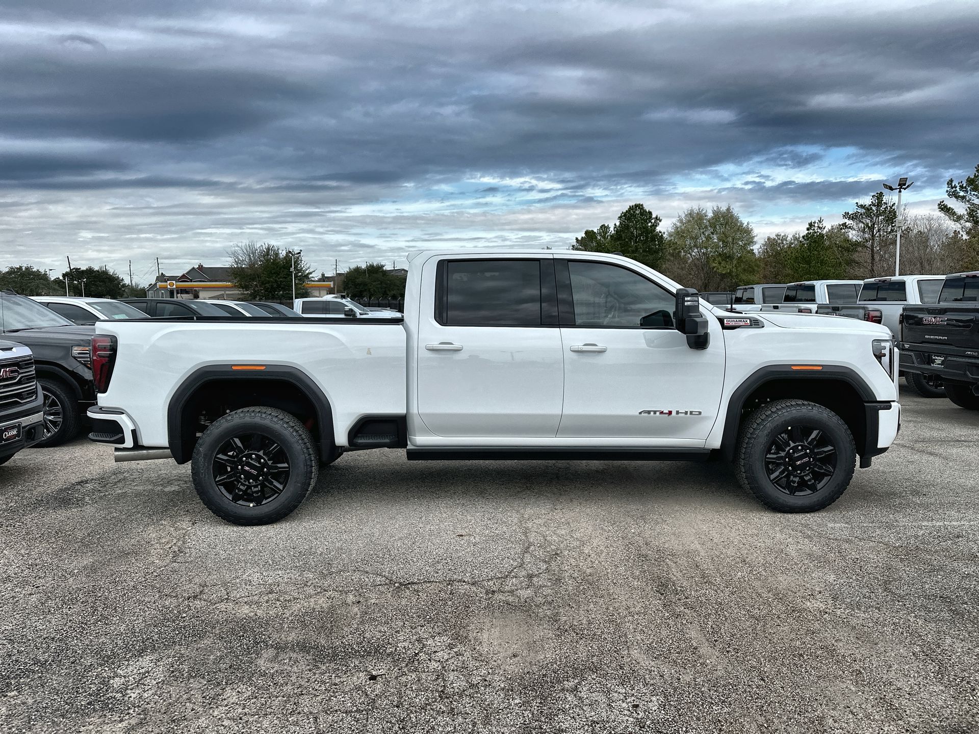 2026 GMC Sierra 3500 HD AT4