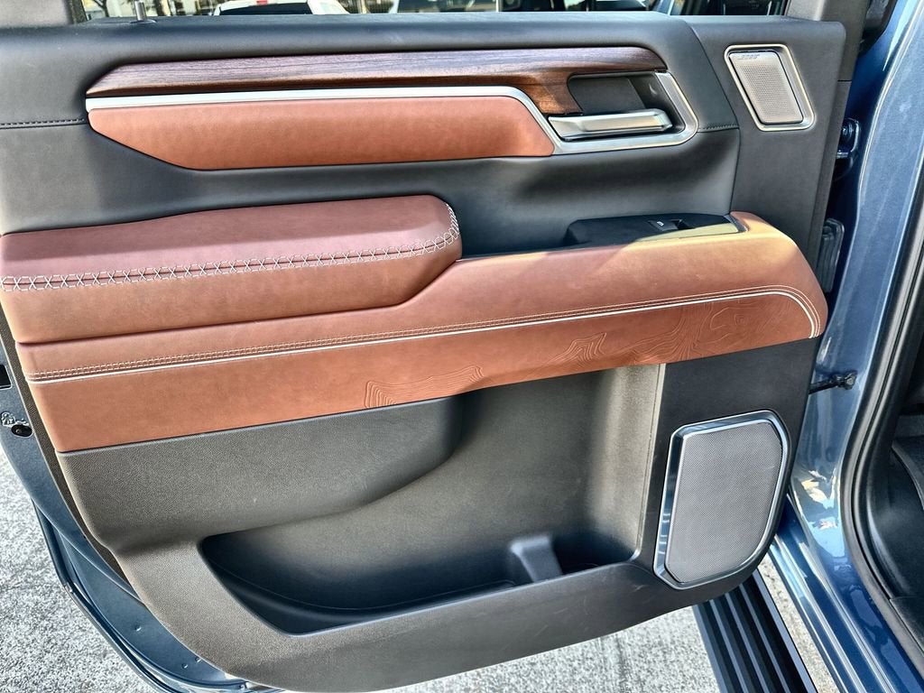 2025 GMC Sierra 2500 HD Denali Ultimate