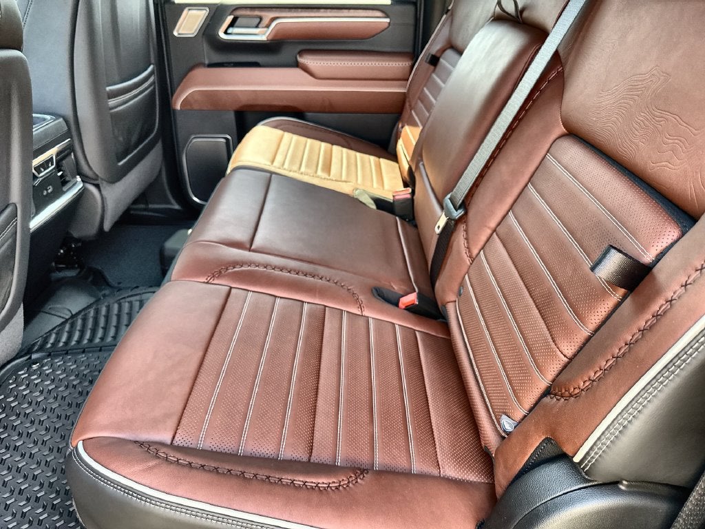 2026 GMC Sierra 2500HD Denali Ultimate - Photo 16