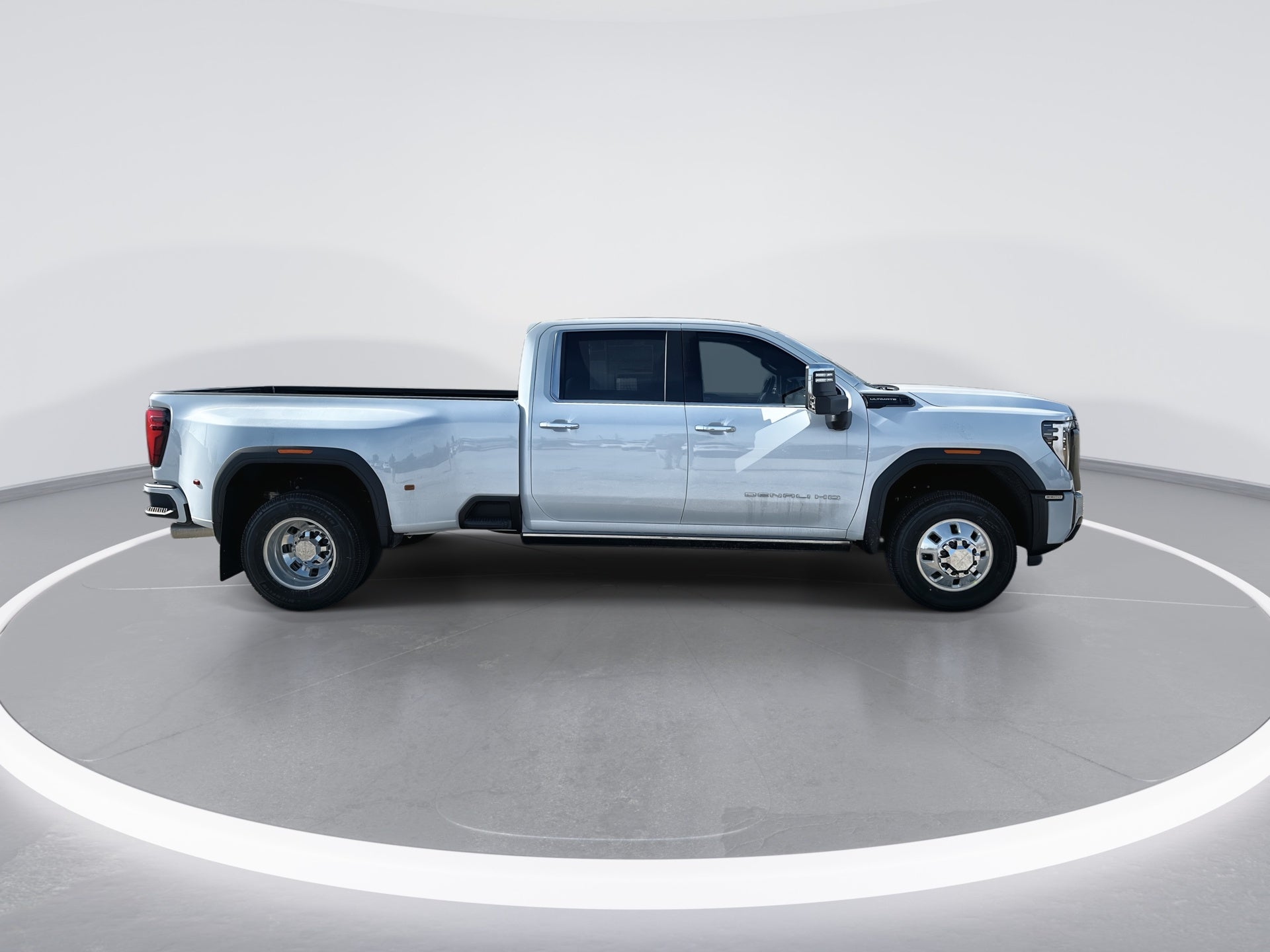 2026 GMC Sierra 3500 HD Denali Ultimate DRW