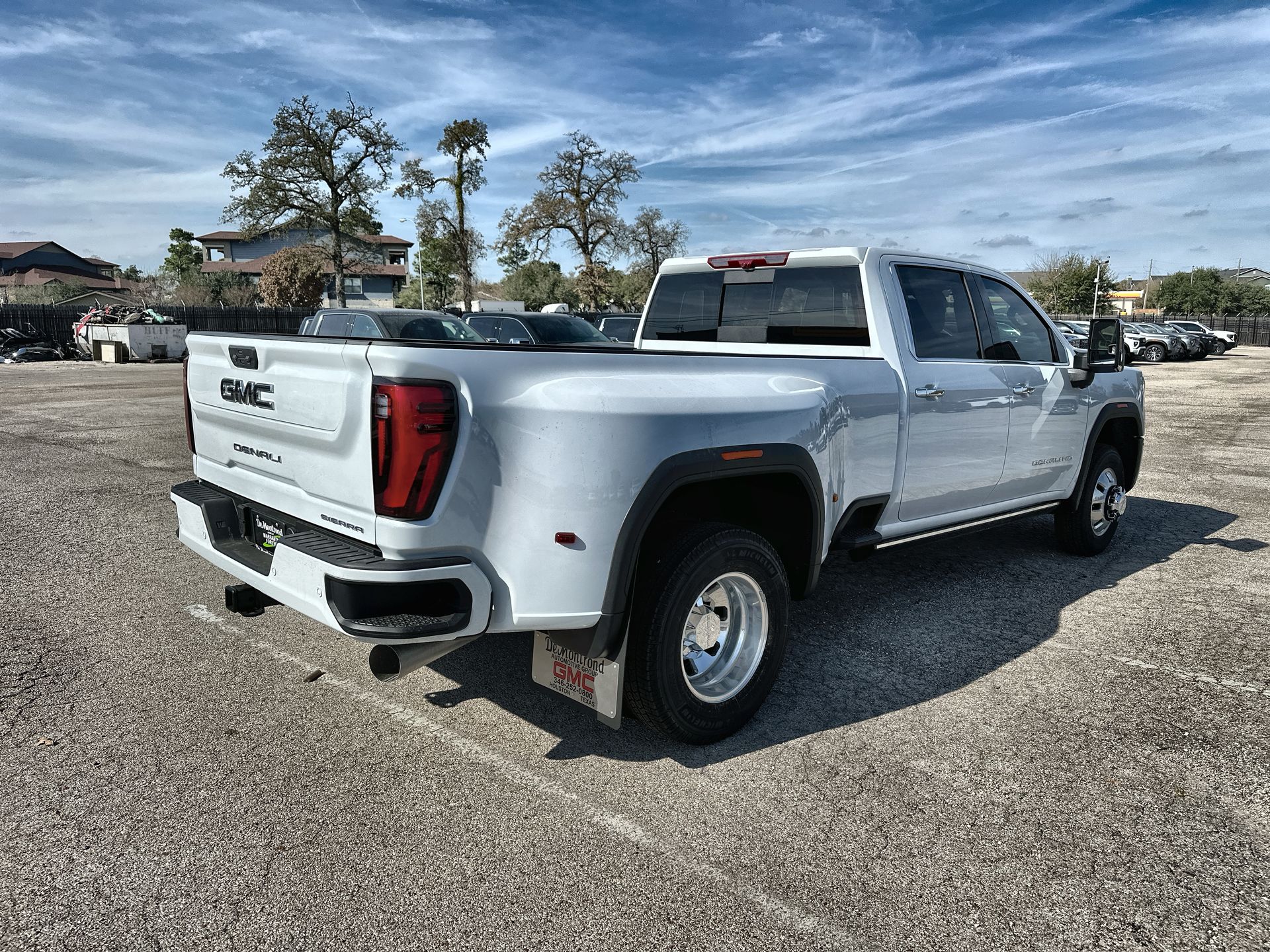 2026 GMC Sierra 3500 HD Denali Ultimate DRW