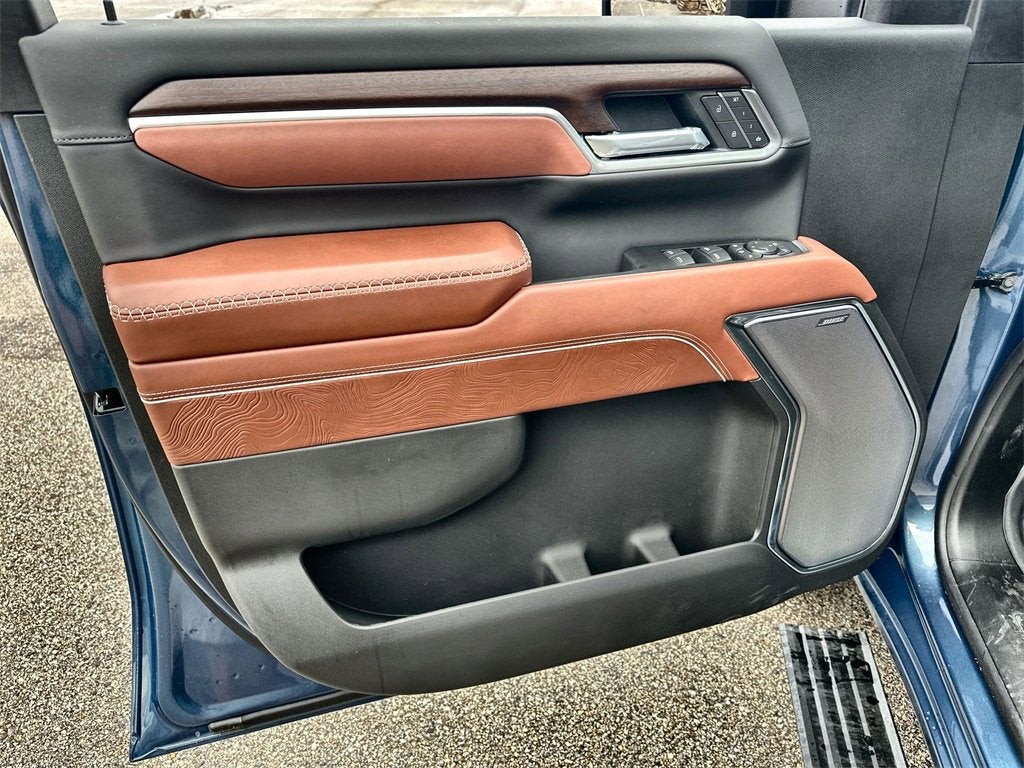 2026 GMC Sierra 3500 HD Denali Ultimate DRW