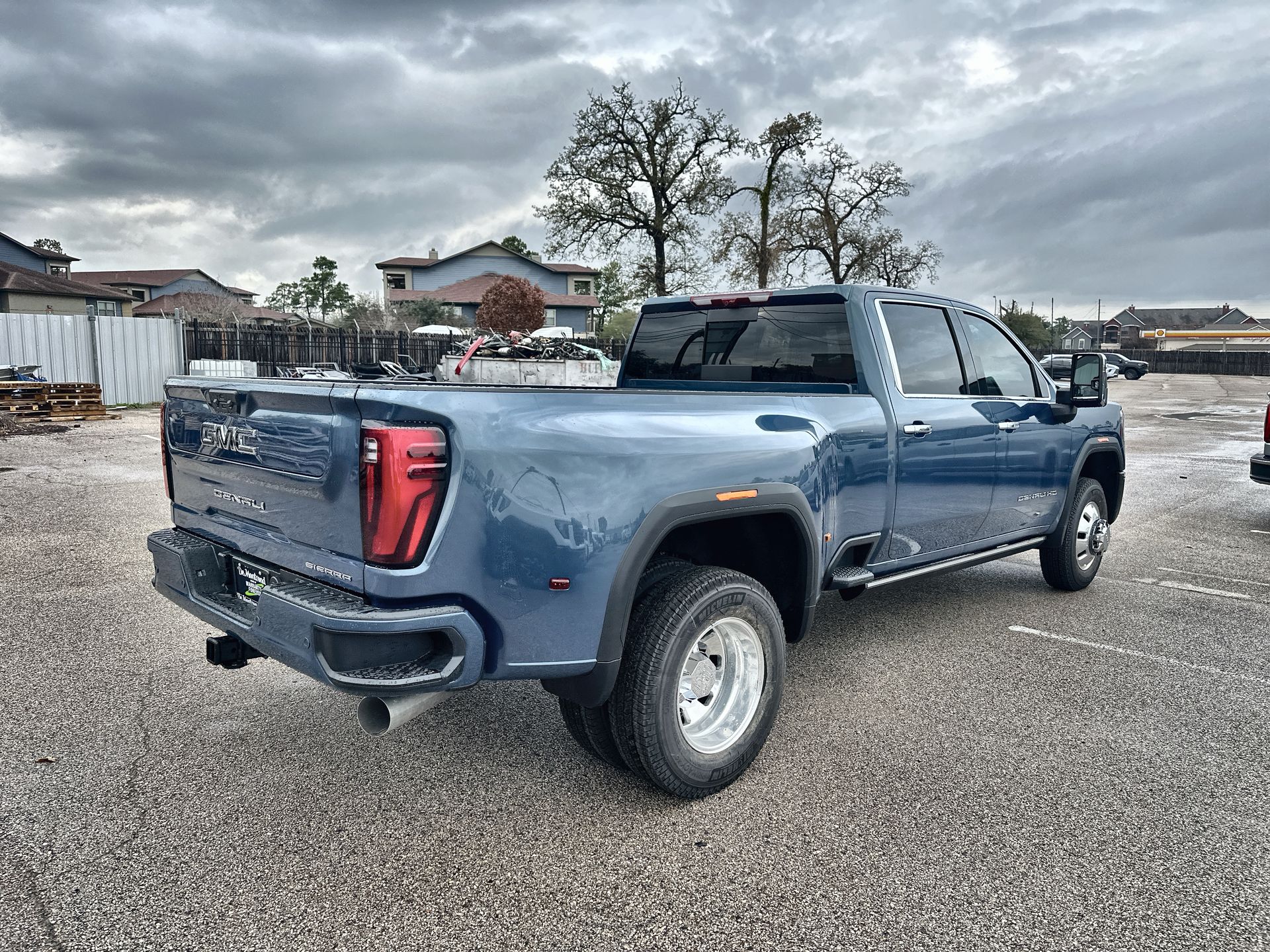 2026 GMC Sierra 3500 HD Denali Ultimate DRW
