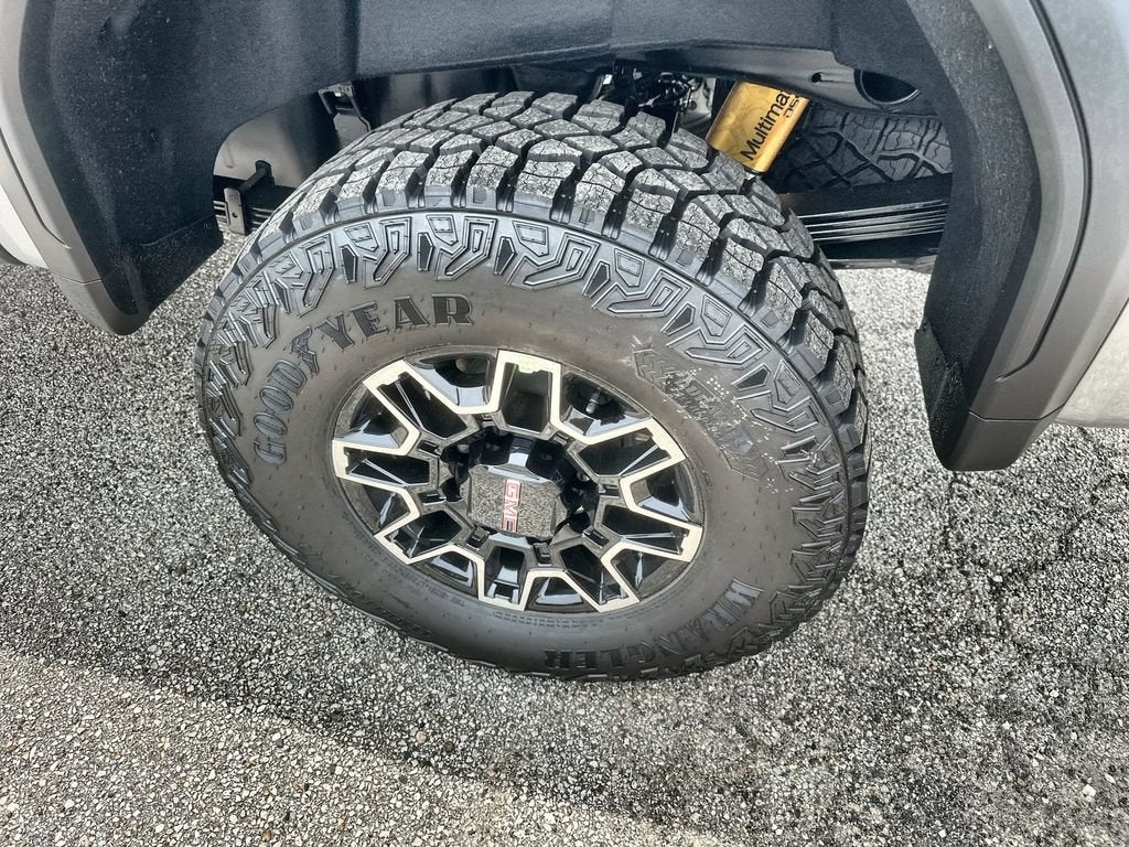 2026 GMC Sierra 2500HD AT4X - Photo 12
