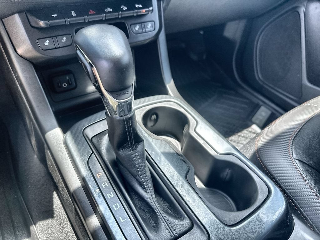 2022 GMC Canyon AT4 - Leather