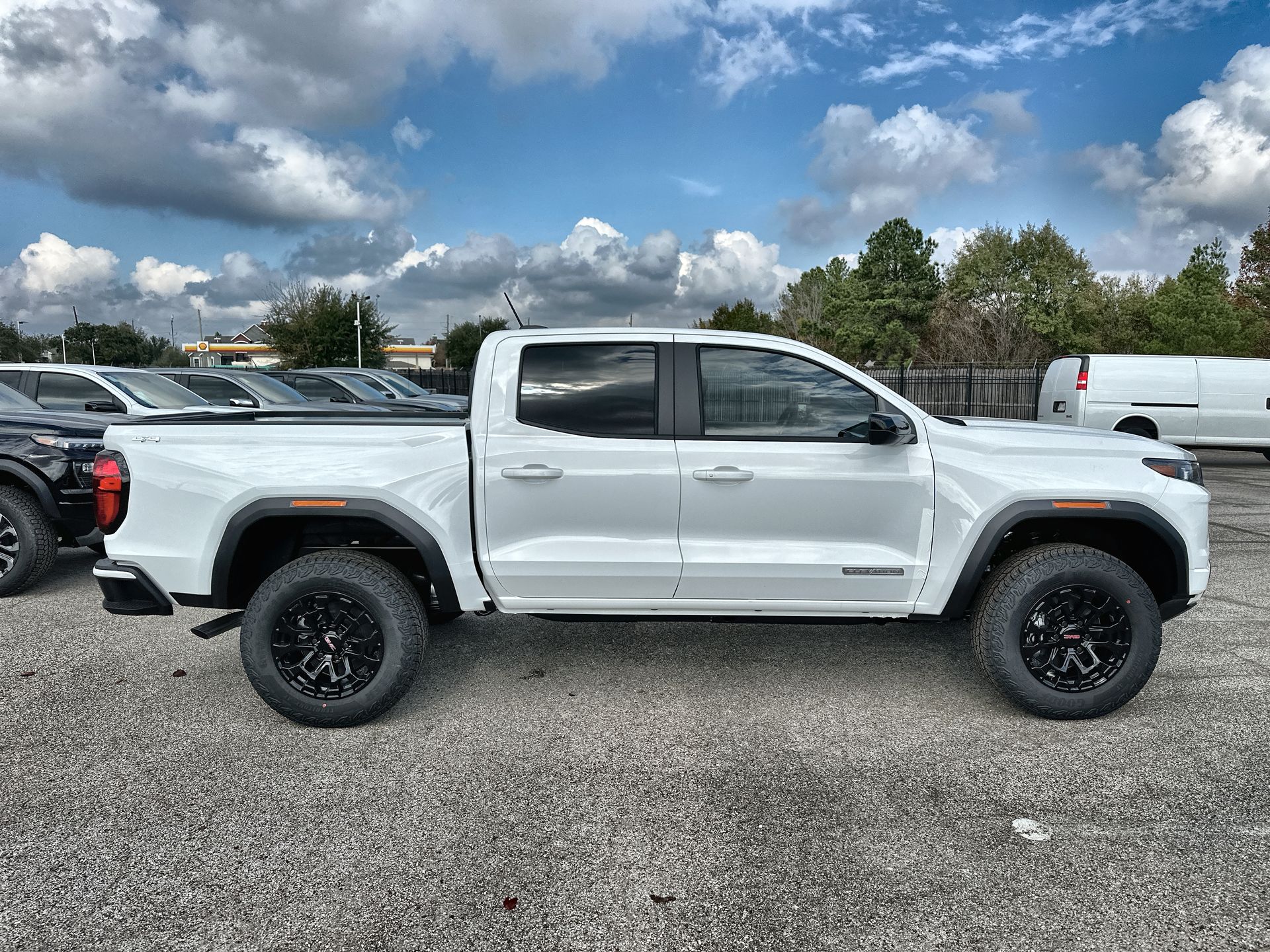 2026 GMC Canyon Elevation