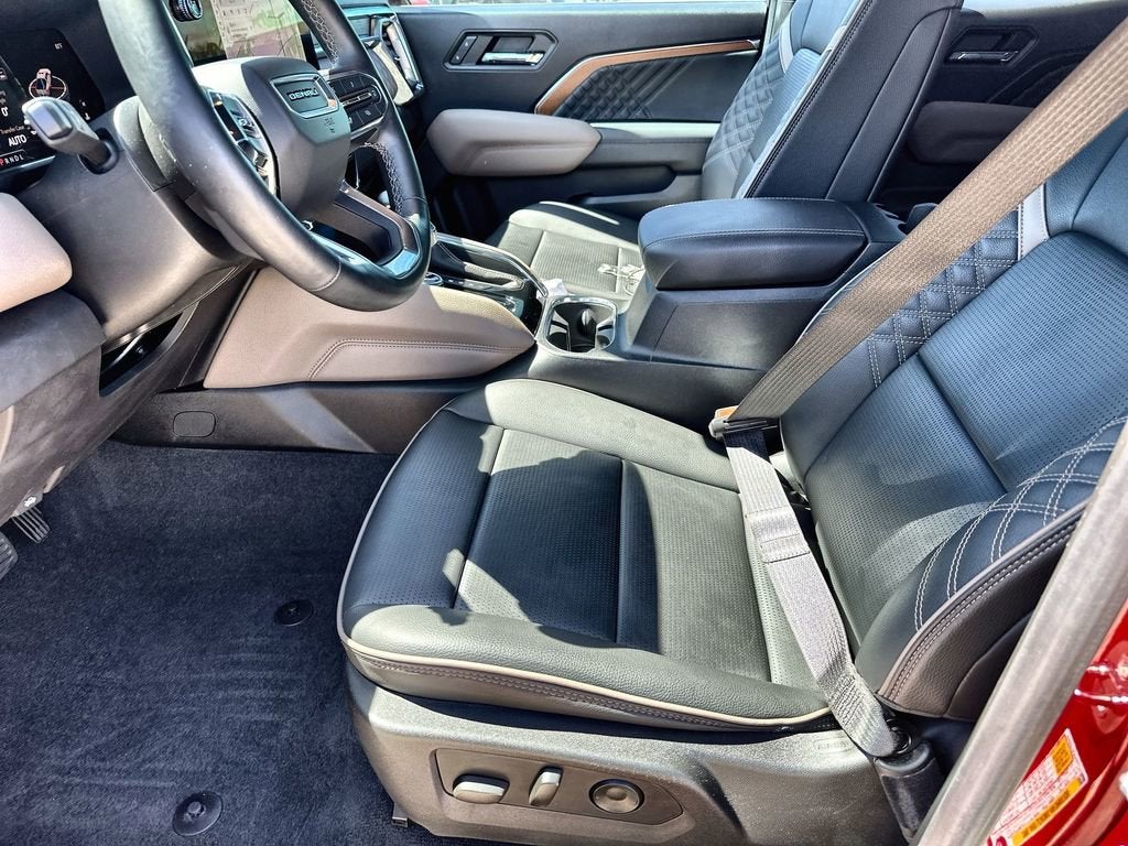 2023 GMC Canyon Denali