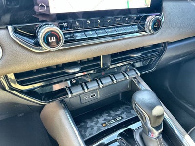 2023 GMC Canyon Denali