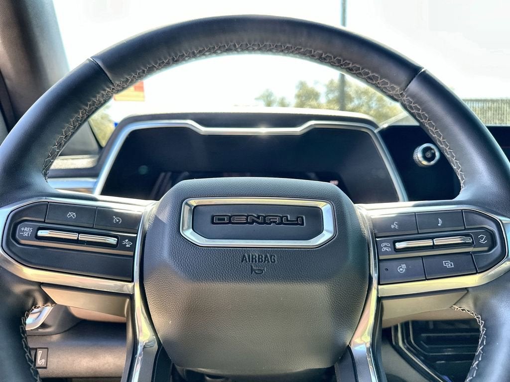 2023 GMC Canyon Denali