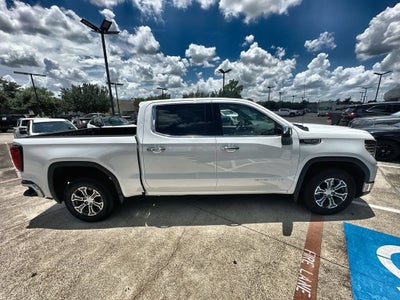2025 GMC Sierra 1500 SLT