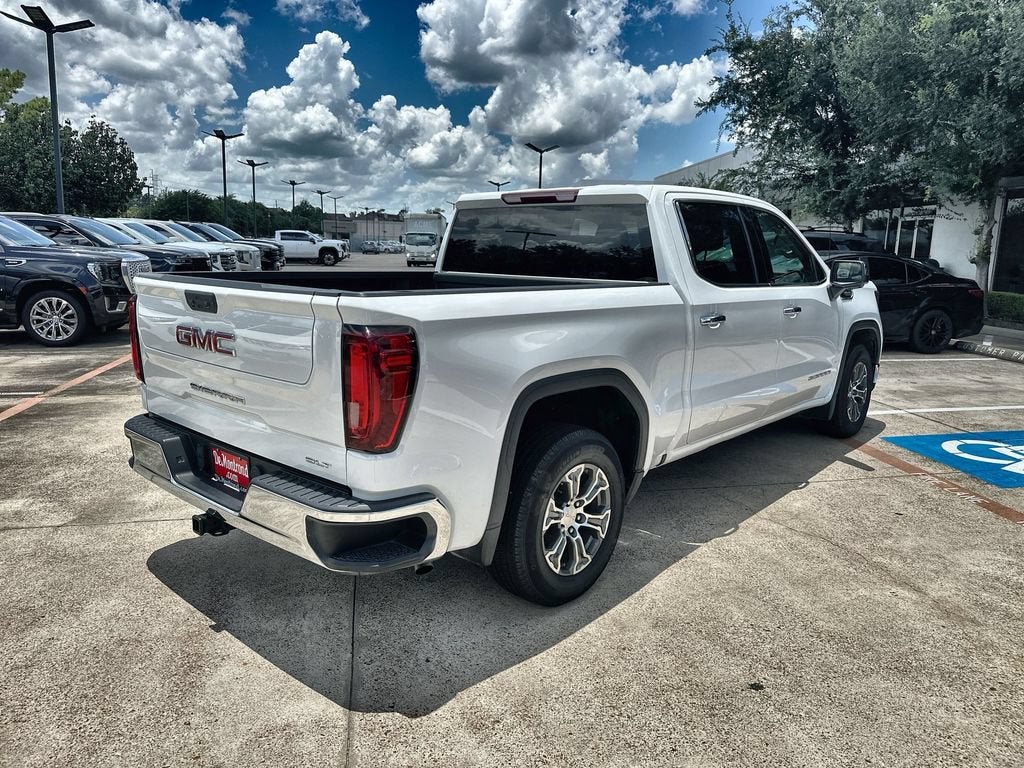2025 GMC Sierra 1500 SLT