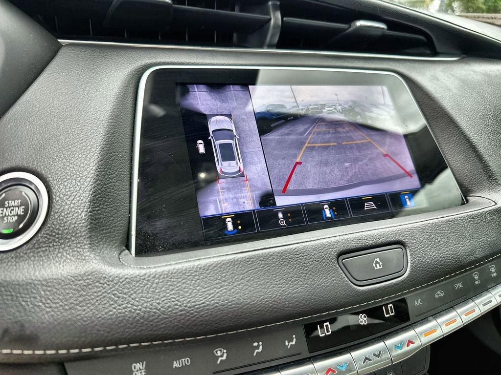 2023 Cadillac XT4 Premium Luxury