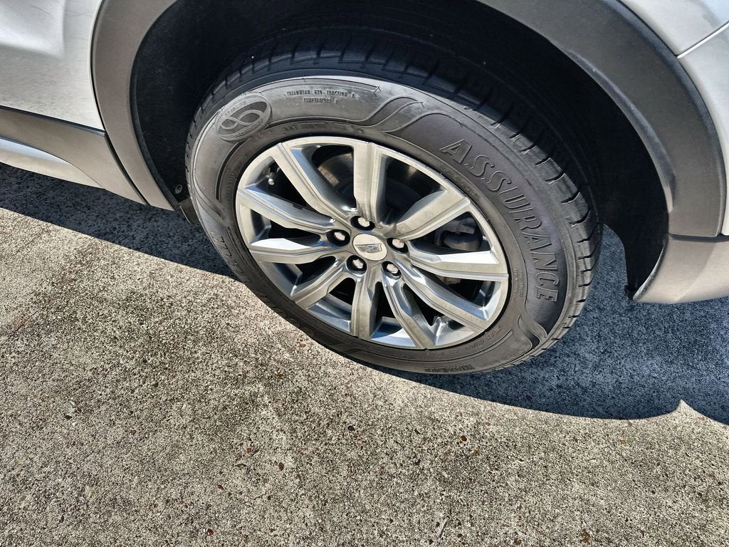 2020 Cadillac XT4 Premium Luxury