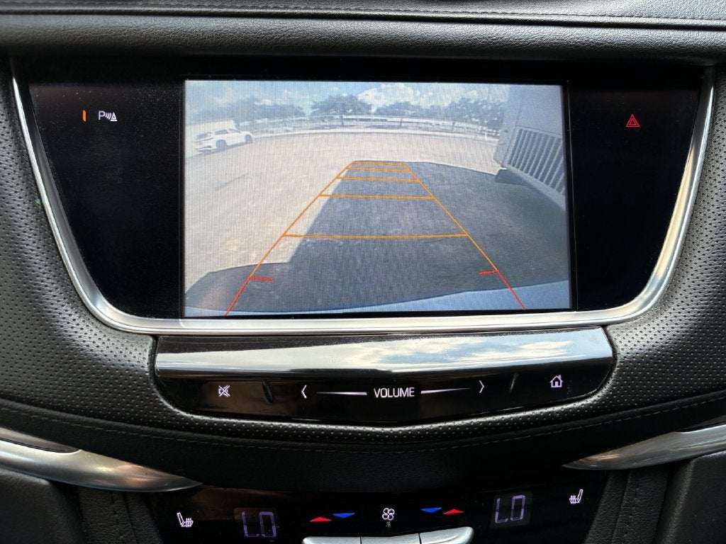 2017 Cadillac XT5 Luxury FWD
