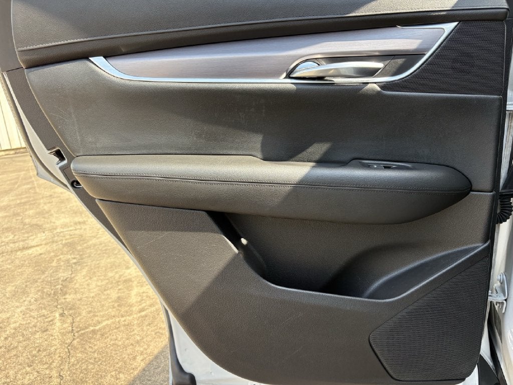 2017 Cadillac XT5 Luxury FWD