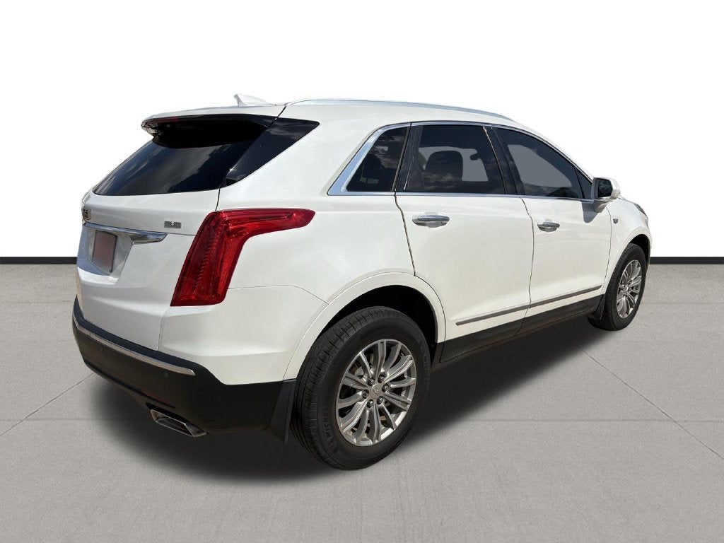 2017 Cadillac XT5 Luxury FWD