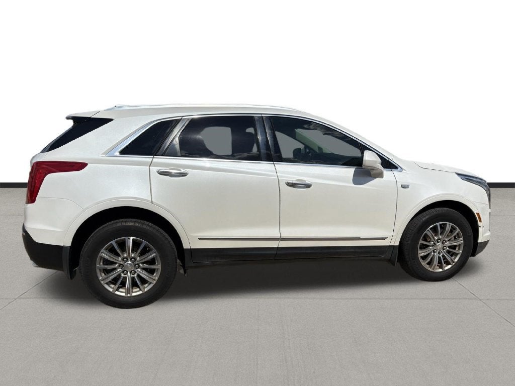 2017 Cadillac XT5 Luxury FWD