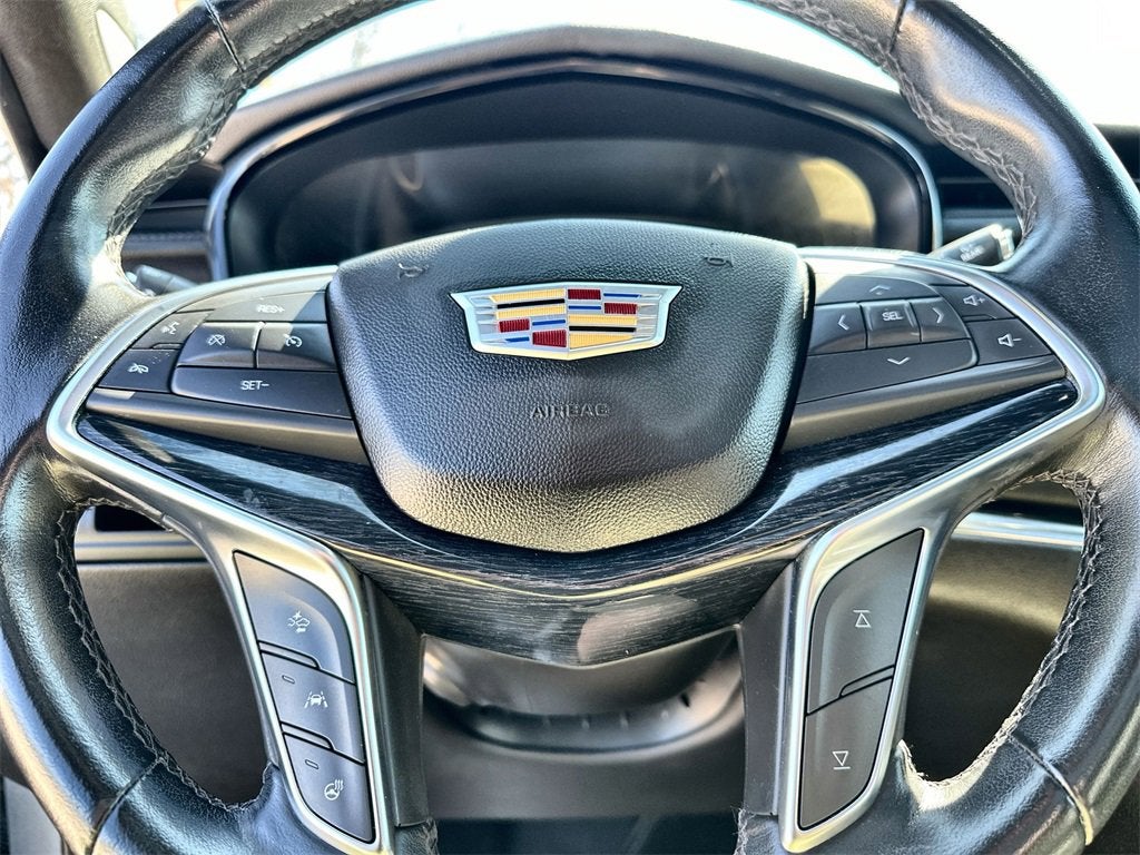 2023 Cadillac XT5 Premium Luxury