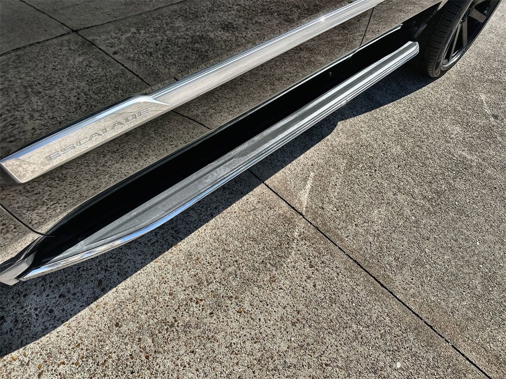 2016 Cadillac Escalade Luxury Collection