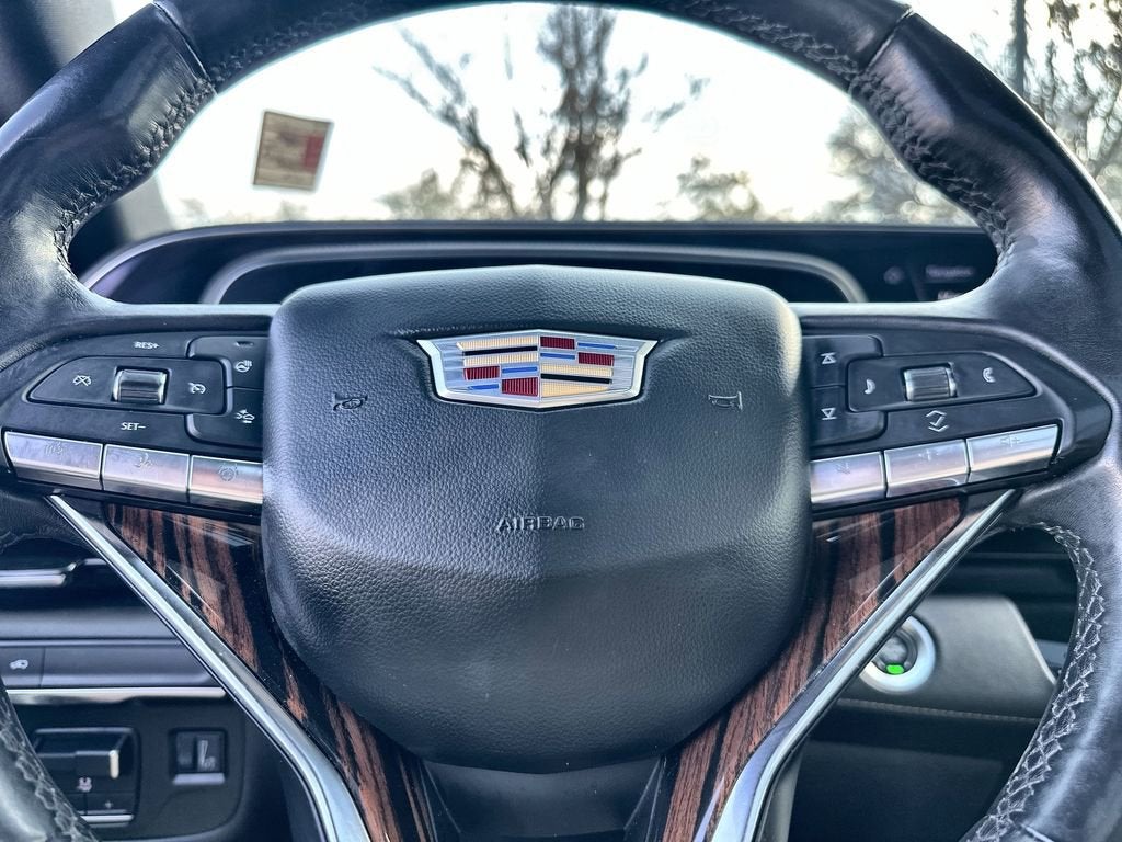 2022 Cadillac Escalade Premium Luxury