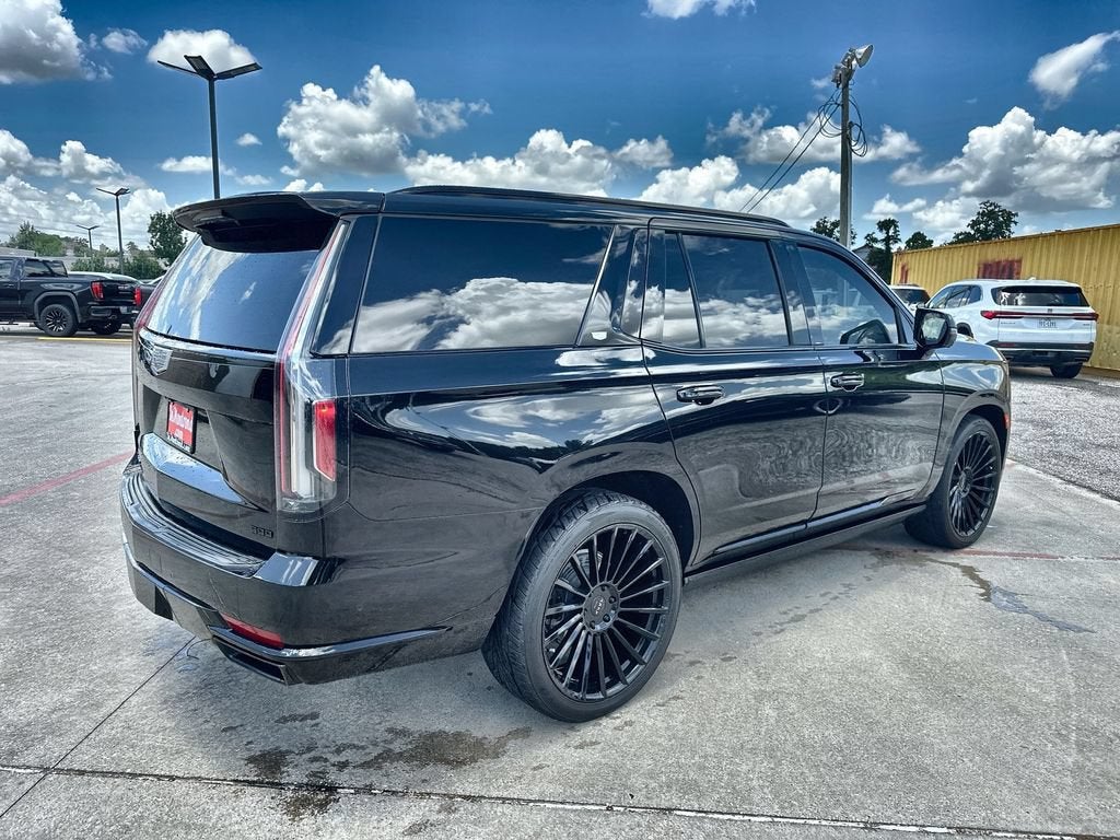 2023 Cadillac Escalade Sport