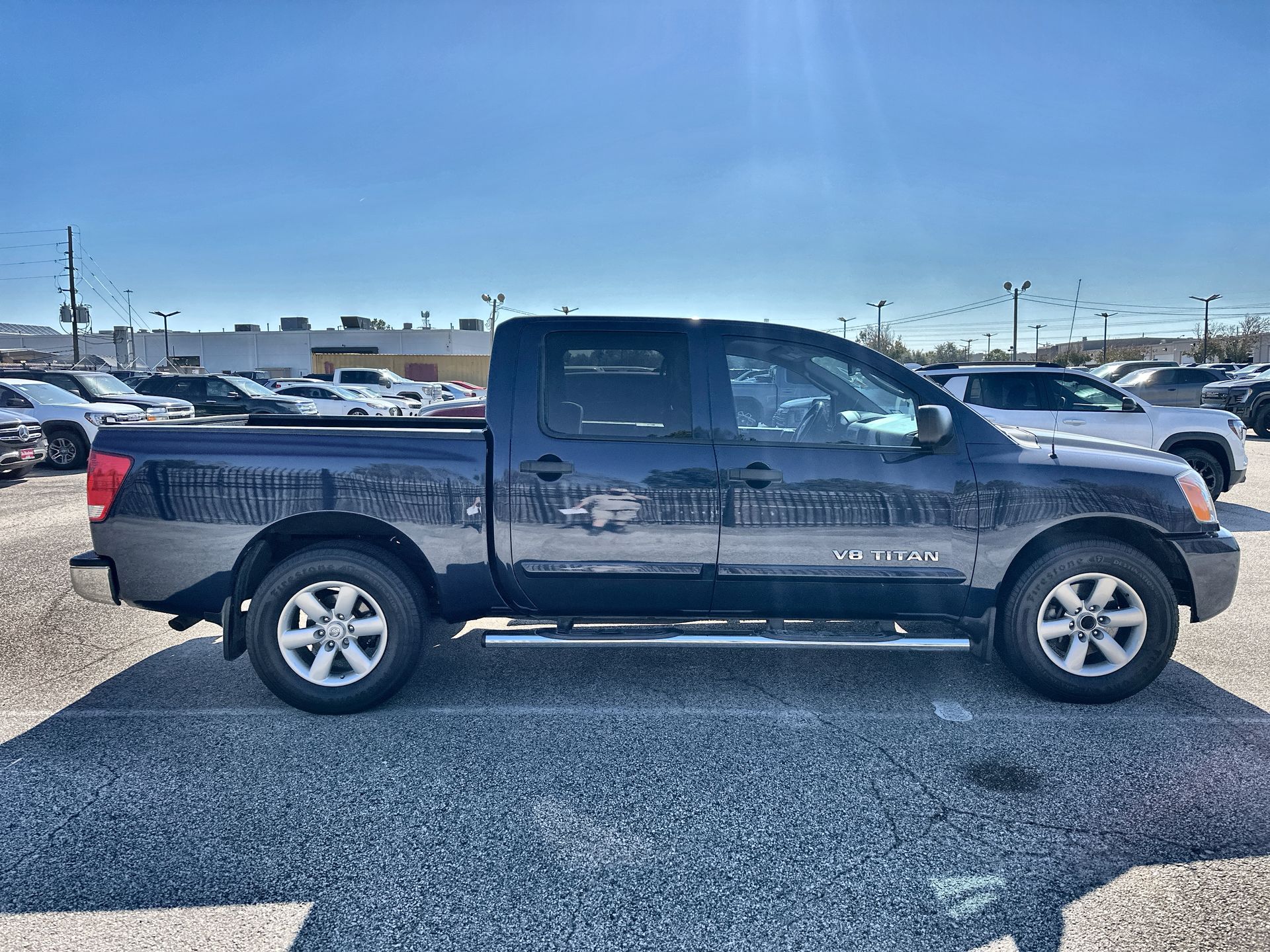 2010 Nissan Titan SE