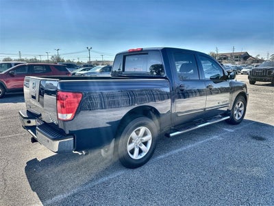 2010 Nissan Titan SE
