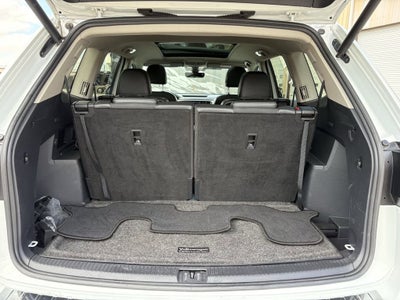 2022 Volkswagen Atlas 3.6L V6 SEL Premium R-Line