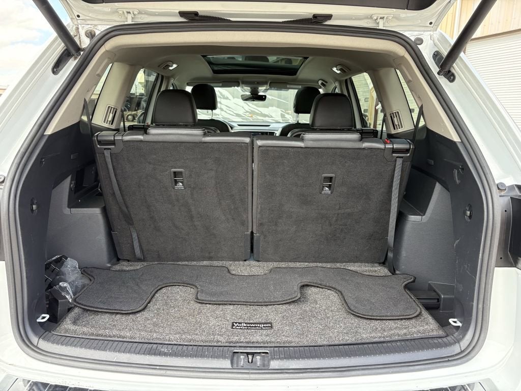 2022 Volkswagen Atlas 3.6L V6 SEL Premium R-Line