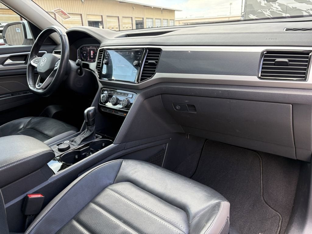 2022 Volkswagen Atlas 3.6L V6 SEL Premium R-Line