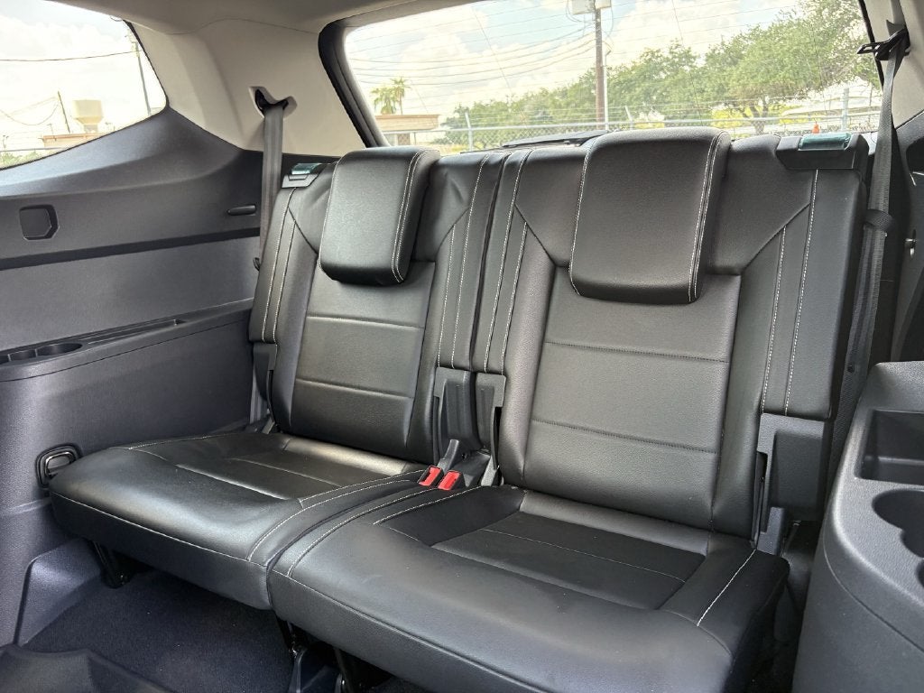 2023 Volkswagen Atlas 3.6L V6 SEL R-Line Black