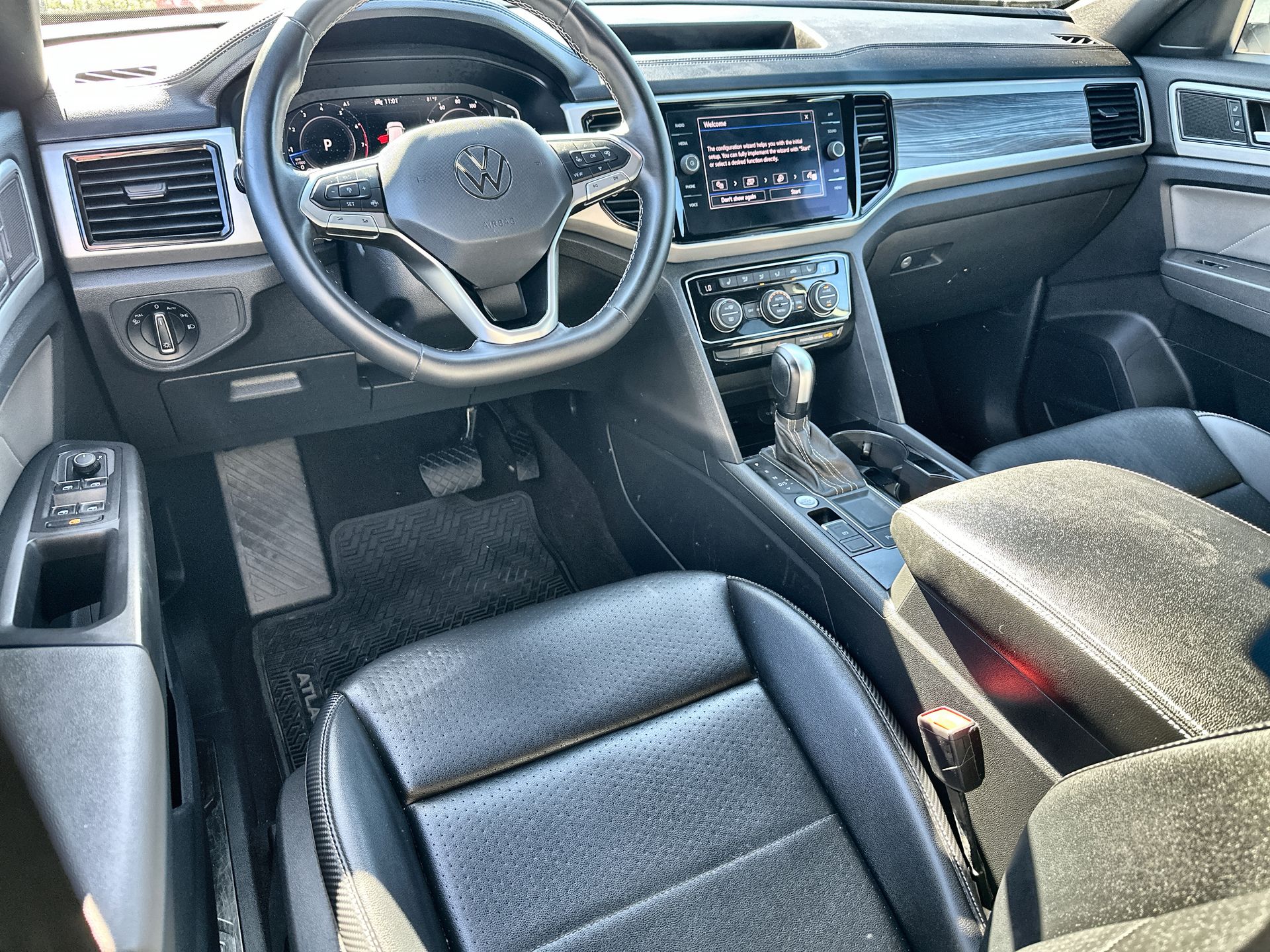 2022 Volkswagen Atlas Cross Sport 2.0T SE w/Technology