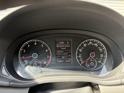 2014 Volkswagen Passat SE