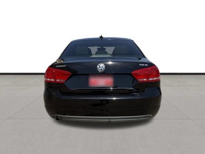 2014 Volkswagen Passat SE