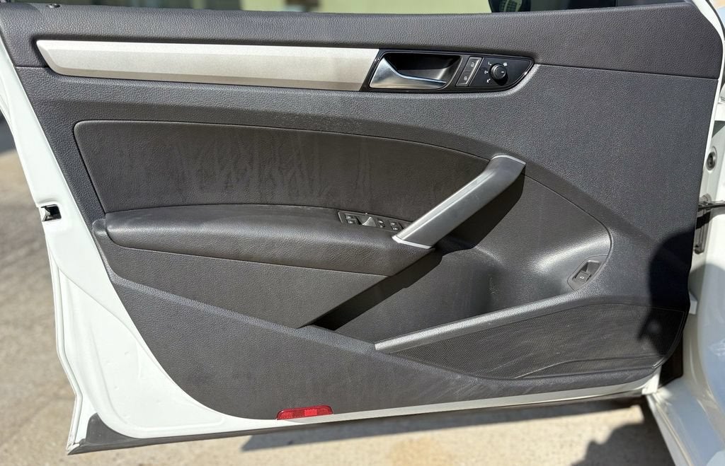 2020 Volkswagen Passat 2.0T SE