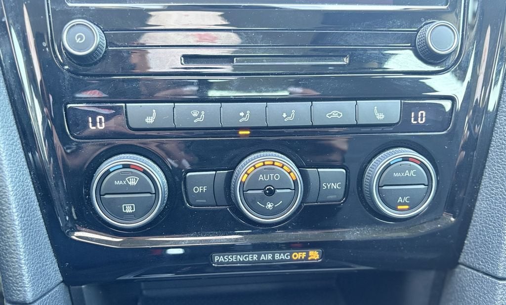 2020 Volkswagen Passat 2.0T SE