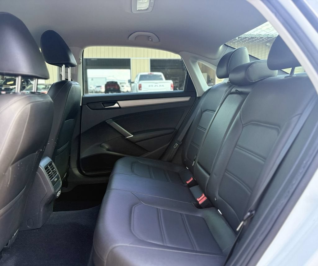 2020 Volkswagen Passat 2.0T SE