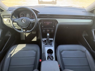 2020 Volkswagen Passat 2.0T SE