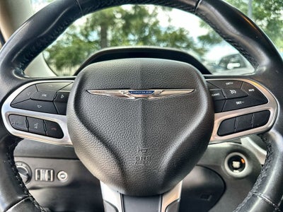 2020 Chrysler 300 Touring