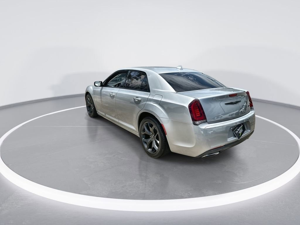 2020 Chrysler 300 Touring