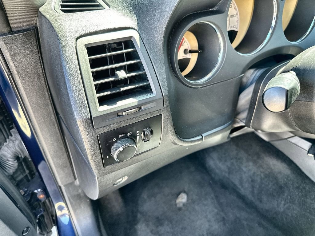 2014 Dodge Challenger SXT