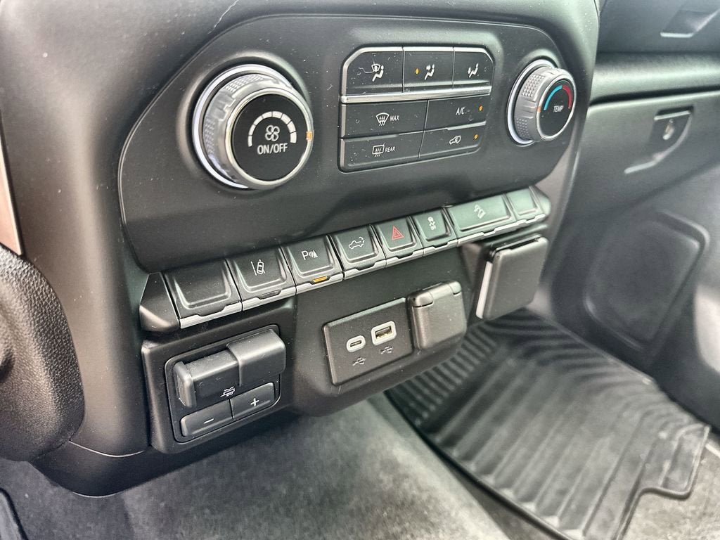 2024 Chevrolet Silverado 2500 HD Custom