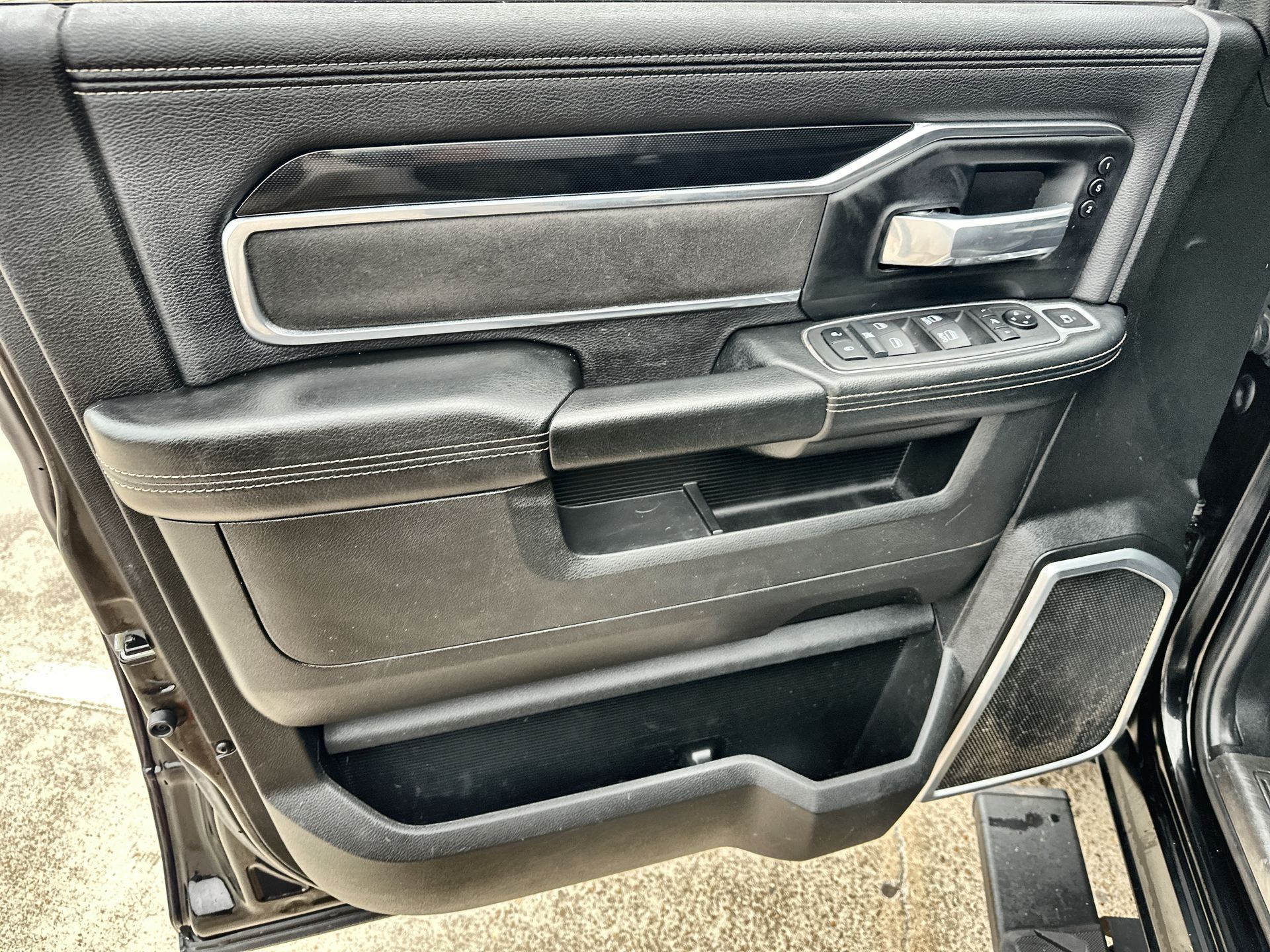 2021 RAM 3500 Laramie