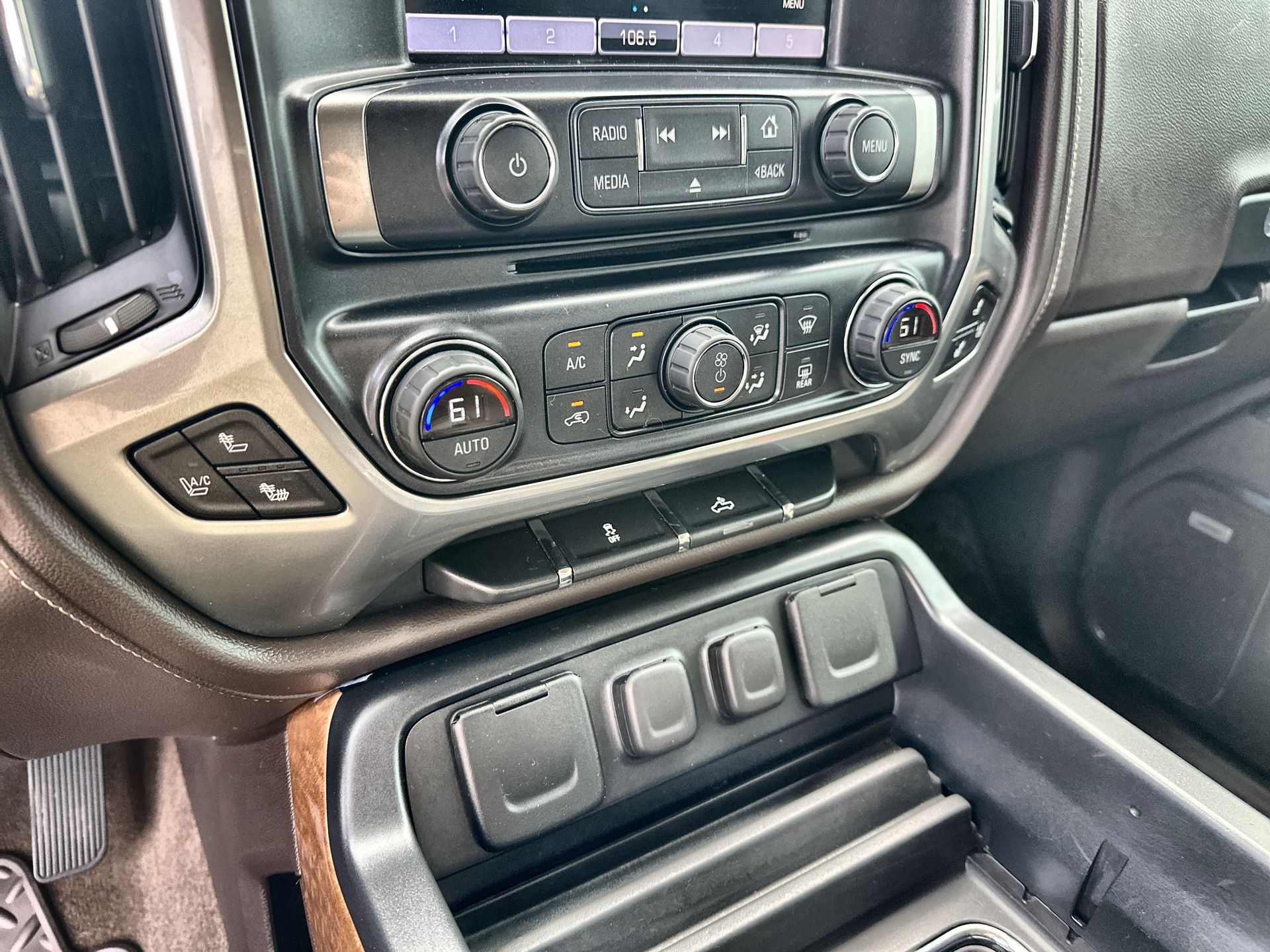 2015 Chevrolet Silverado 1500 LTZ