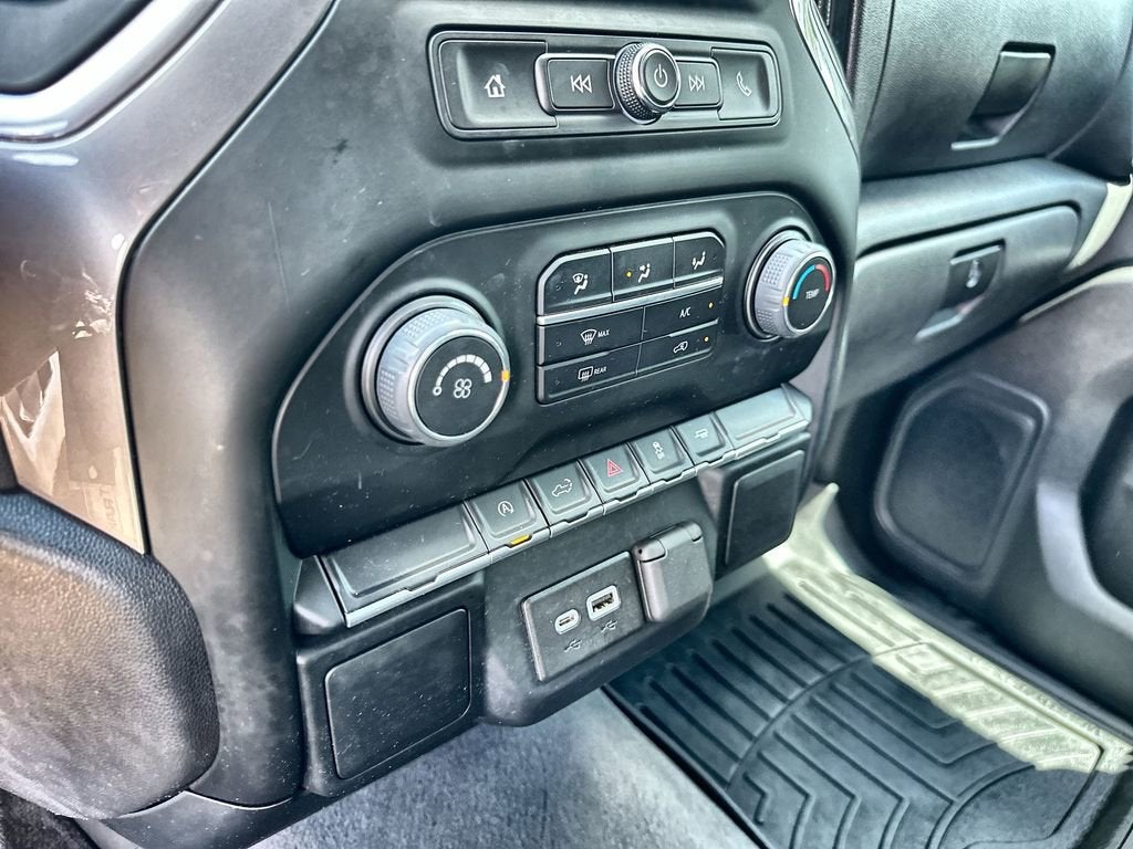 2022 Chevrolet Silverado 1500 LTD Custom