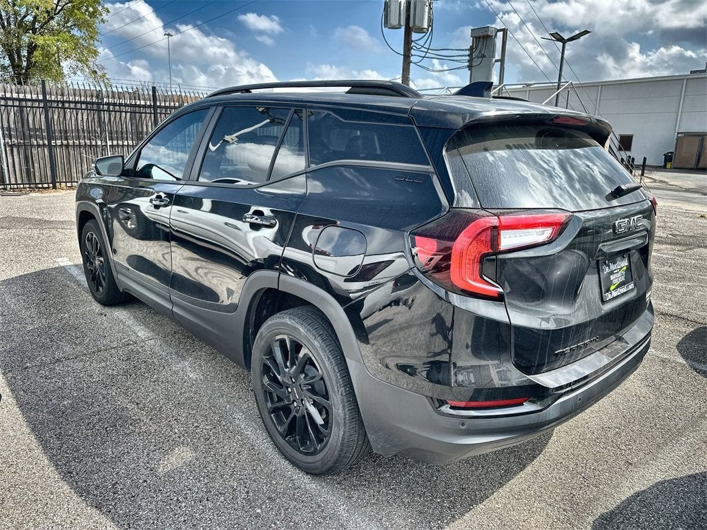2023 GMC Terrain SLE