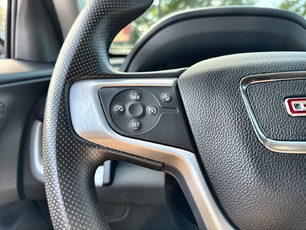 2023 GMC Terrain SLE - Photo 31