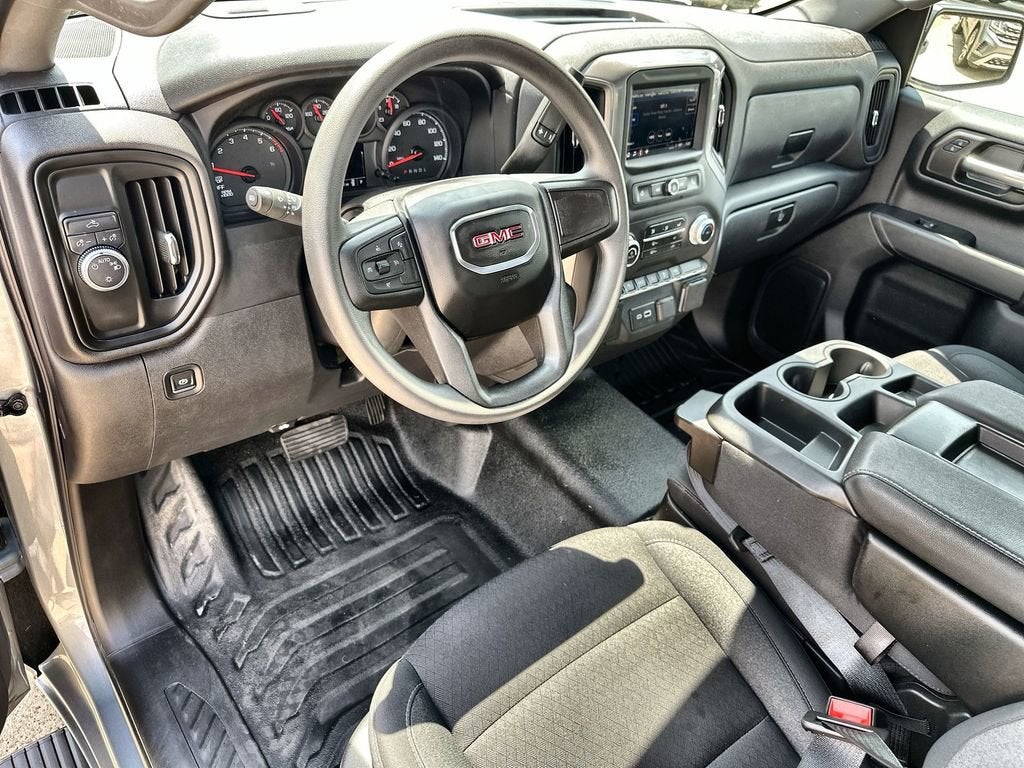 2025 GMC Sierra 1500 Pro