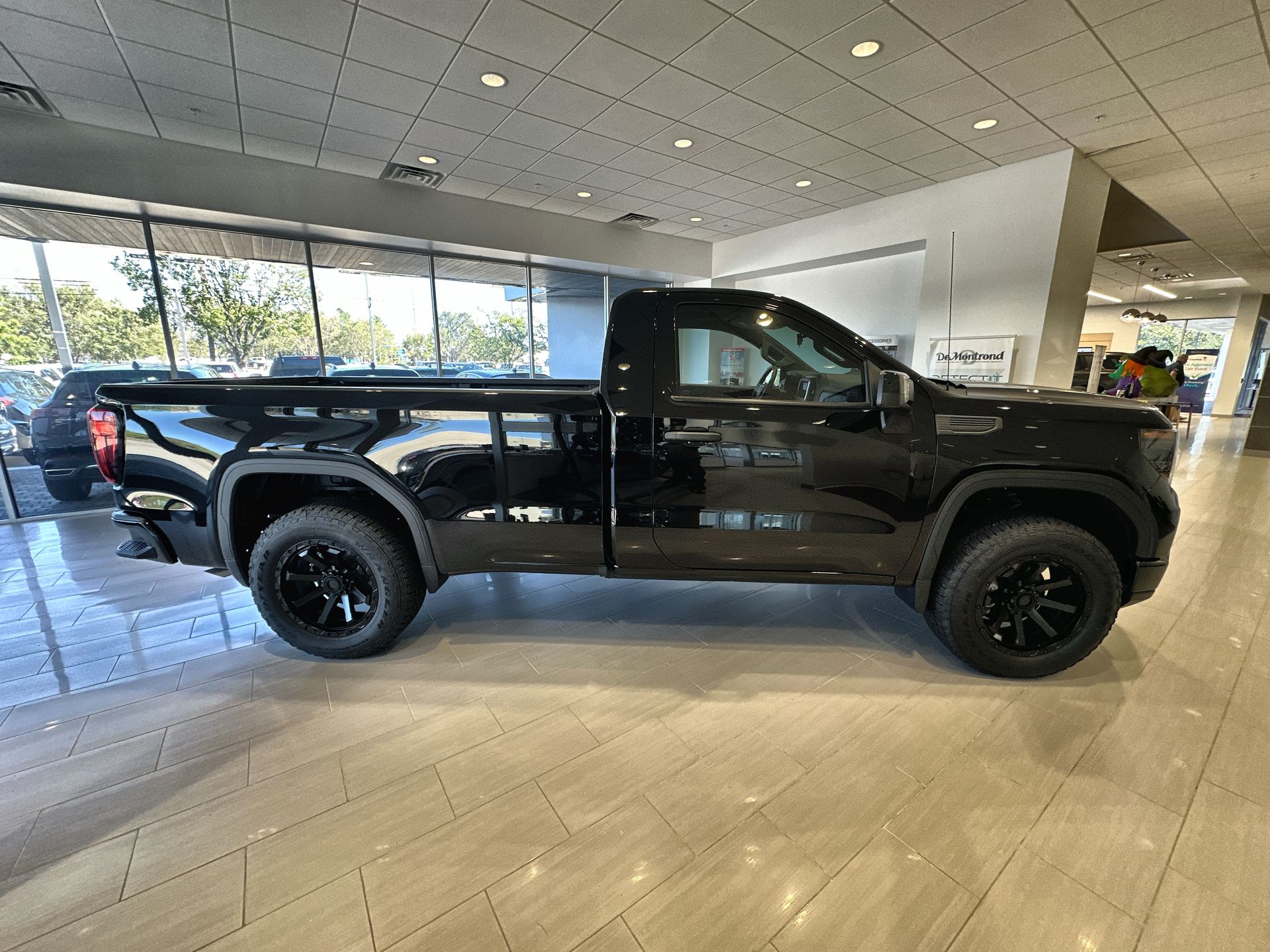 2025 GMC Sierra 1500 Pro